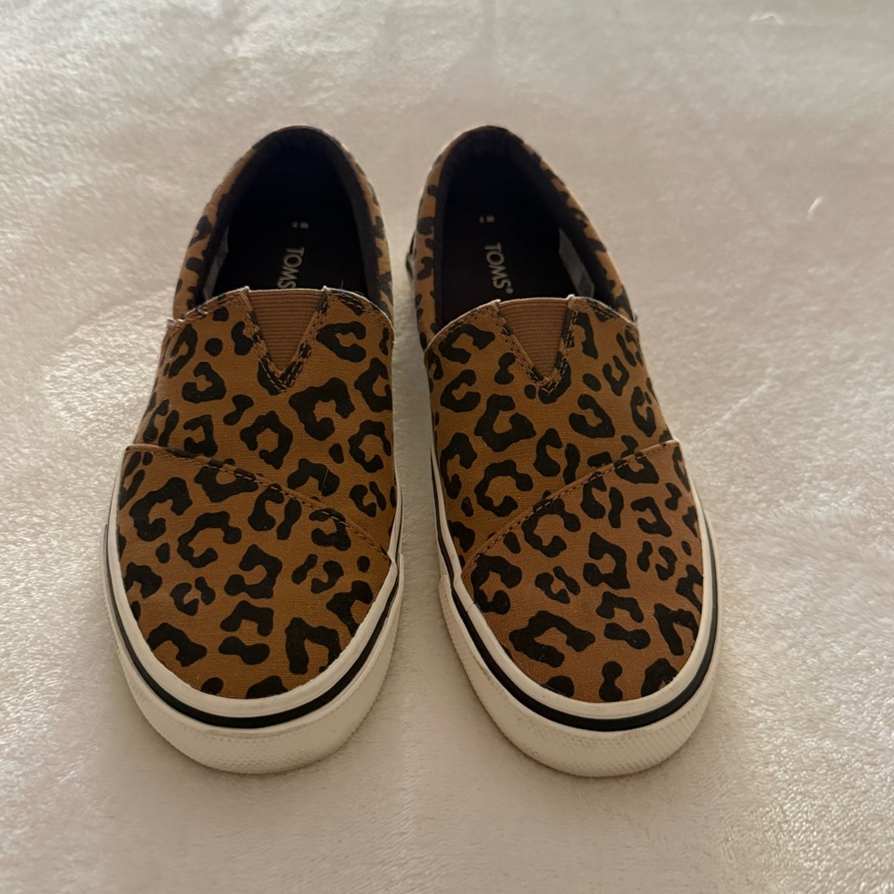 TOMS womens Leopard Print Slip-On Sneakers - Tan and Black - Picture 3 of 9